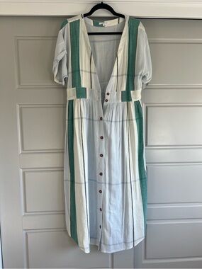 marlo beige wrap dress Marlo Dress- Mint Jacquard main image 0